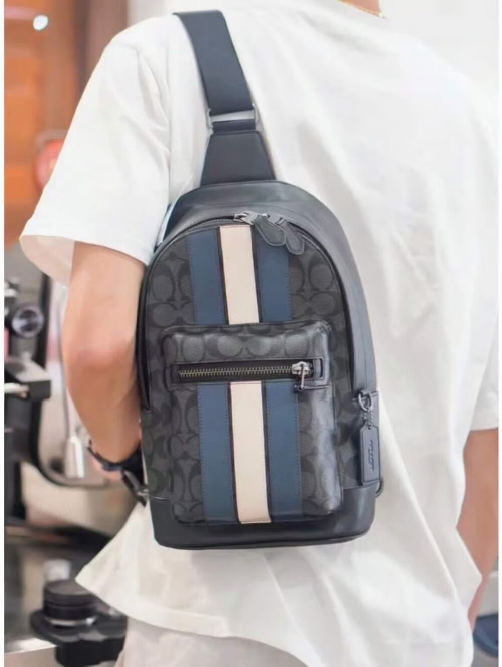 NWT Coach 2999 West Pack In Signature Canvas & Leather With Varsity Stripe